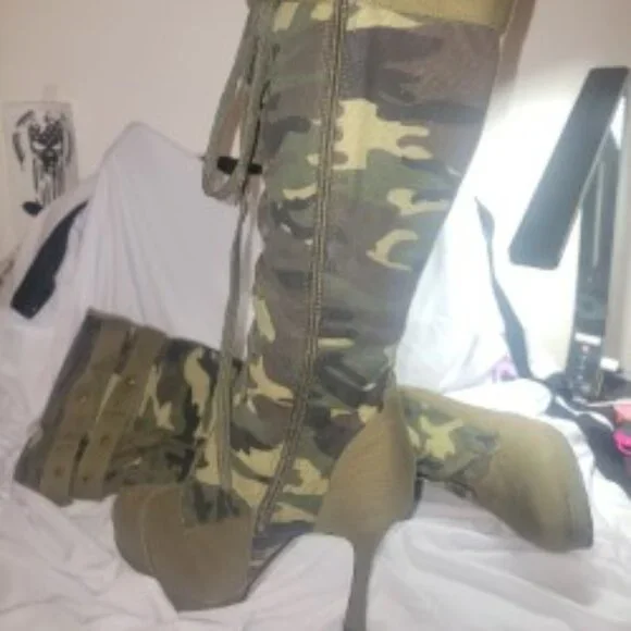 NEW Leg Avenue Camo Stiletto Knee High Boots | Size 10 | 4.5” Heel - Picture 1 of 6